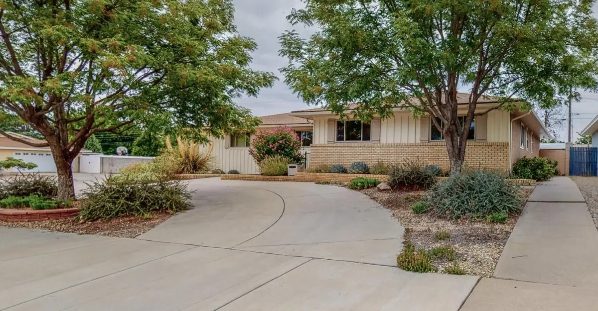7101 Edwina Avenue Ne, Albuquerque, NM 87110 - #1