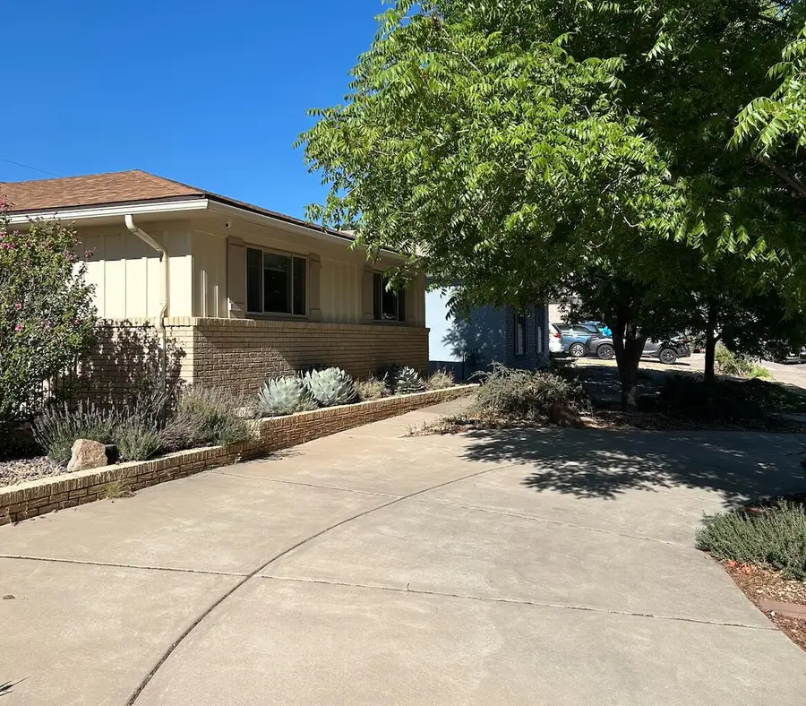 7101 Edwina Avenue Ne, Albuquerque, NM 87110 - #3