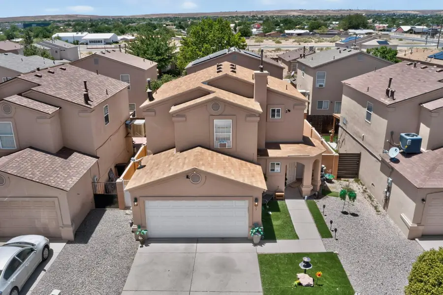 1027 Cassandra Street Sw, Albuquerque, NM 87121 - #3
