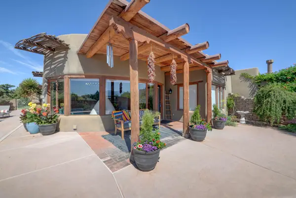 77 Dulce Court, Corrales, NM 87048