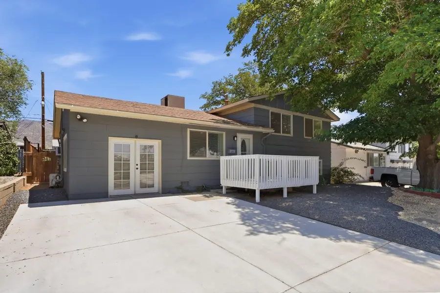 2722 June Street Ne, Albuquerque, NM 87112 - #3