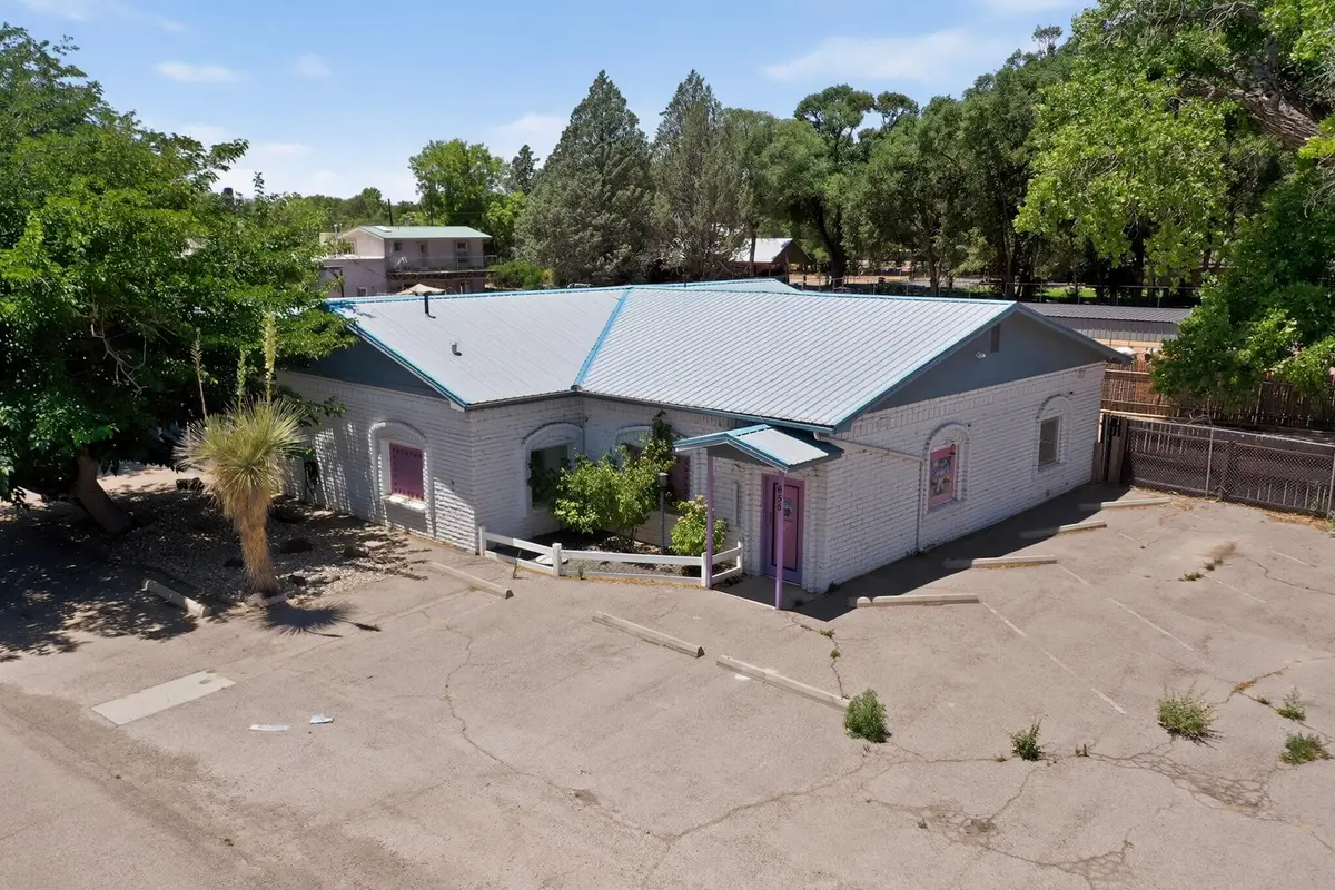 655 Country Lane, Bosque Farms, NM 87068 - #1