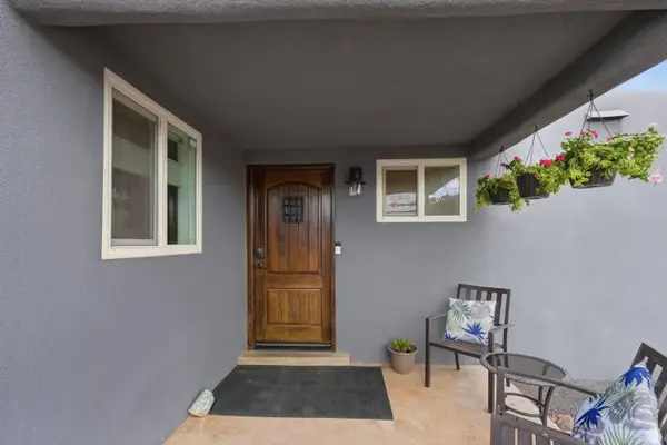 5717 Alegria Road Nw, Albuquerque, NM 87114