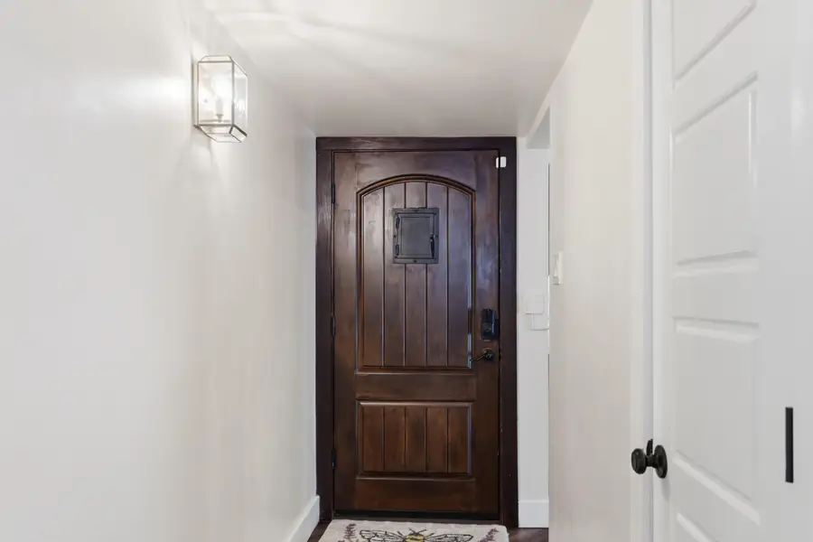 5717 Alegria Road Nw, Albuquerque, NM 87114 - #2
