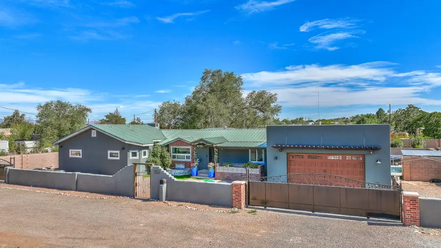 412 El Pueblo Road Nw, Los Ranchos De Albuquerque, NM 87114 - #2