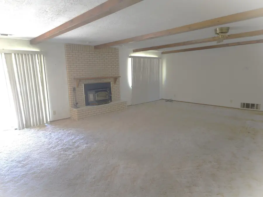 1670 Murray Loop, Bosque Farms, NM 87068 - #3