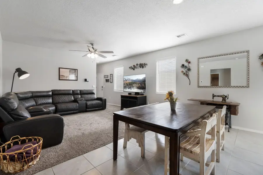 4827 Mount Salas Street Ne, Rio Rancho, NM 87144 - #3