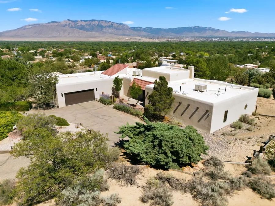 489 El Rey Drive, Corrales, NM 87048 - #2