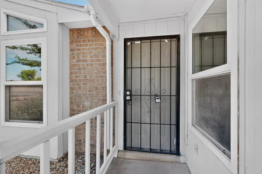 6305 Hawk Road Ne, Rio Rancho, NM 87144 - #3