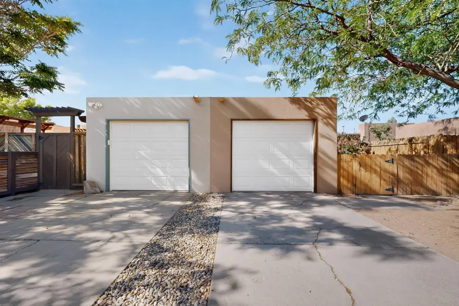512 Berry Road Nw, Albuquerque, NM 87107 - #2