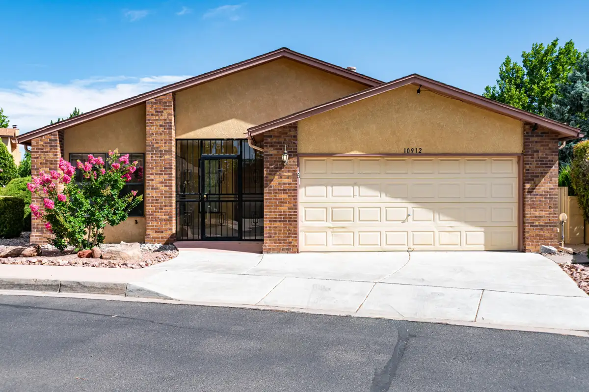 10912 Griffith Park Drive Ne, Albuquerque, NM 87123 - #1