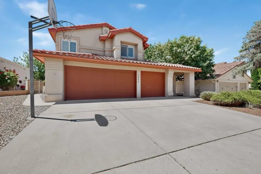7800 Eagle Rock Avenue Ne, Albuquerque, NM 87122 - #3