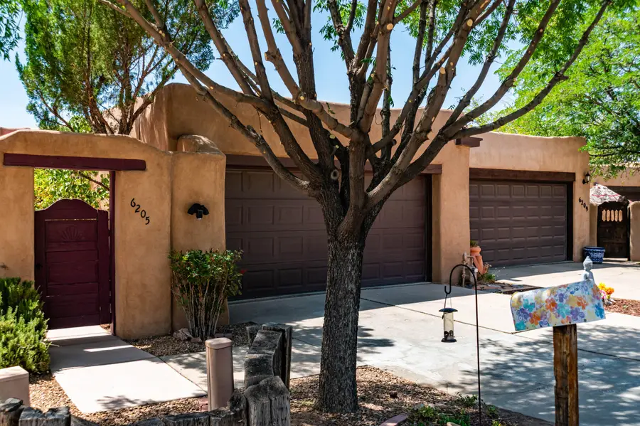 6205 Sabre Court Nw, Albuquerque, NM 87107 - #2