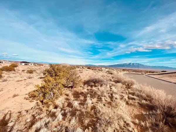 2408 Desert Marigold Road Ne, Rio Rancho, NM 87144