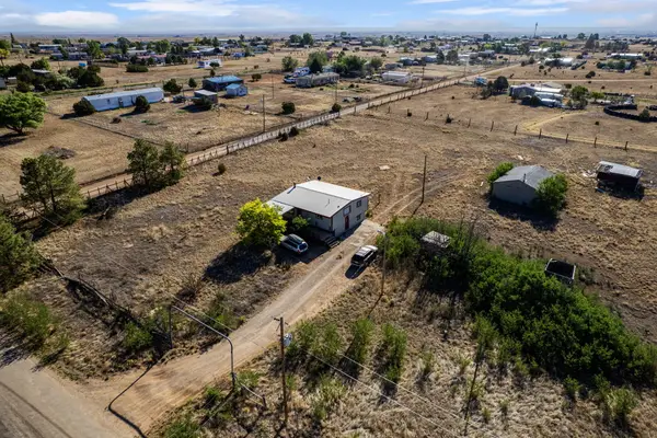 50 Cottonwood Road, Edgewood, NM 87015