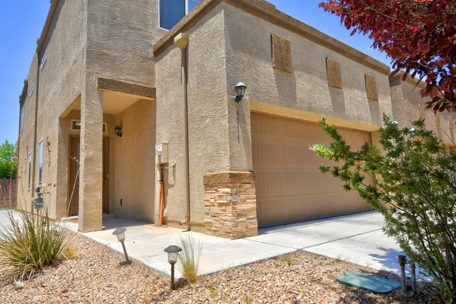 3111 Morrissey Street Sw, Albuquerque, NM 87121 - #2