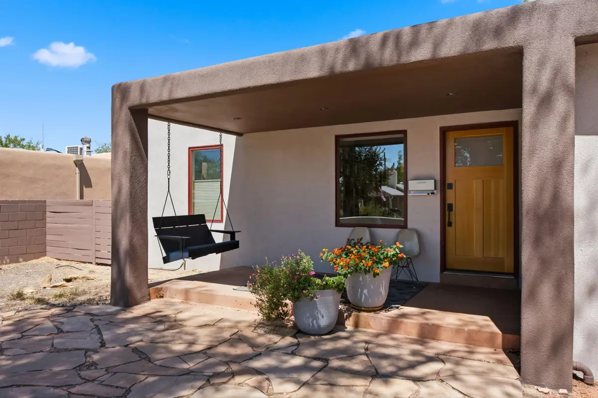 1108 Bryn Mawr Drive Ne, Albuquerque, NM 87106 - #1