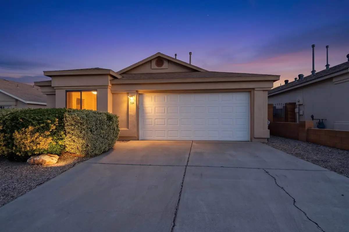 724 Shire Street Sw, Albuquerque, NM 87121 - #1