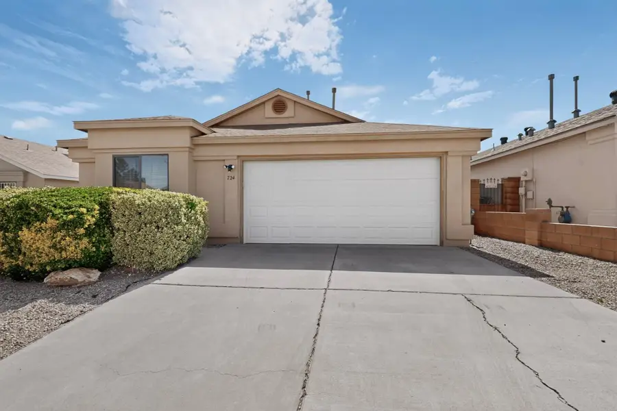 724 Shire Street Sw, Albuquerque, NM 87121 - #2