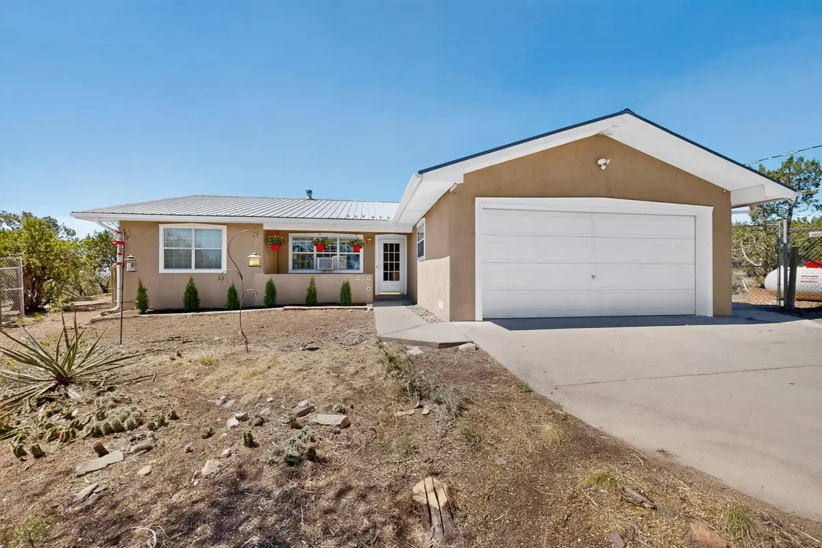 59 W Willard Road, Edgewood, NM 87015 - #1