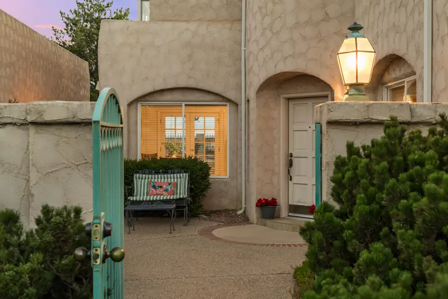 4612 Miramar Drive Nw, Albuquerque, NM 87114 - #3