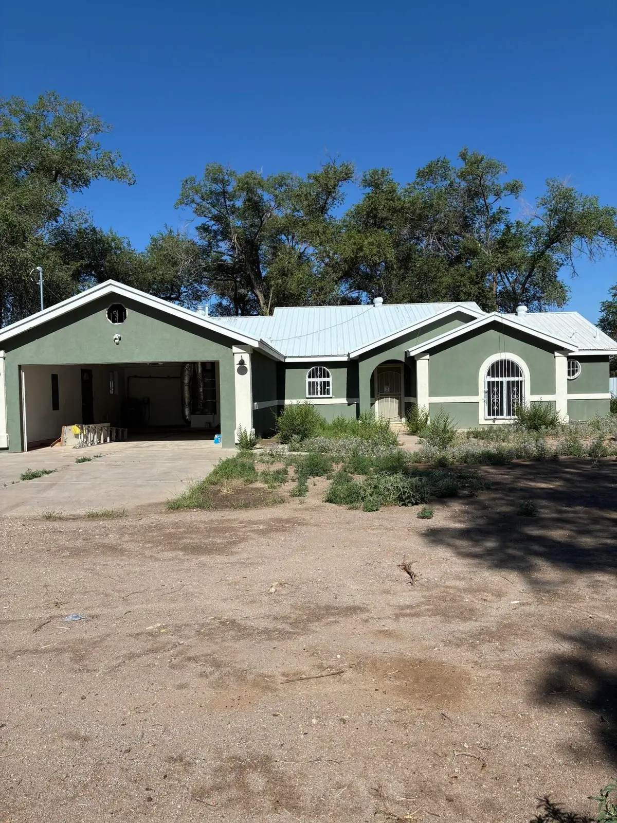 7515 Isleta Boulevard Sw, Albuquerque, NM 87105 - #1