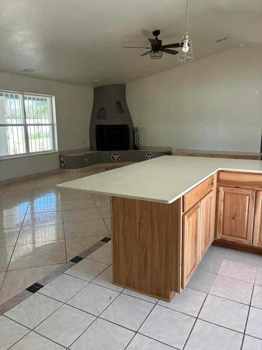 7515 Isleta Boulevard Sw, Albuquerque, NM 87105 - #2
