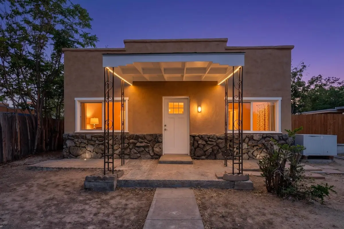 1007 21st Street Nw, Albuquerque, NM 87104 - #1