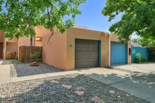 525 Berry Road Nw, Albuquerque, NM 87107