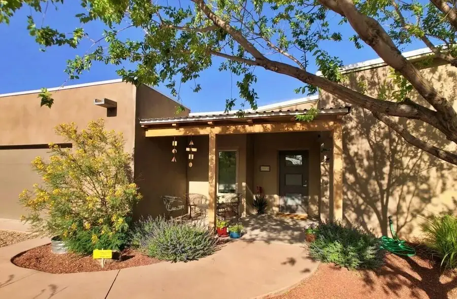 4842 Guadalupe Trail Nw #C, Albuquerque, NM 87107 - #2