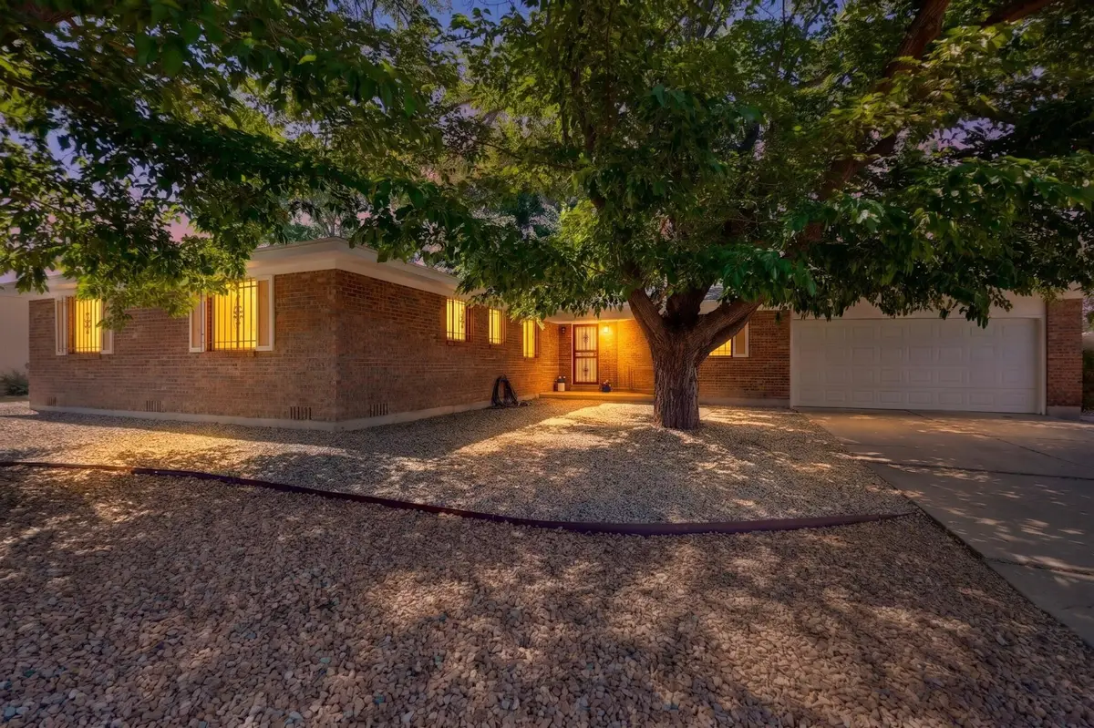 7700 Pickard Avenue Ne, Albuquerque, NM 87110 - #1