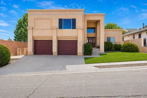 4532 Chadwick Road Nw, Albuquerque, NM 87120