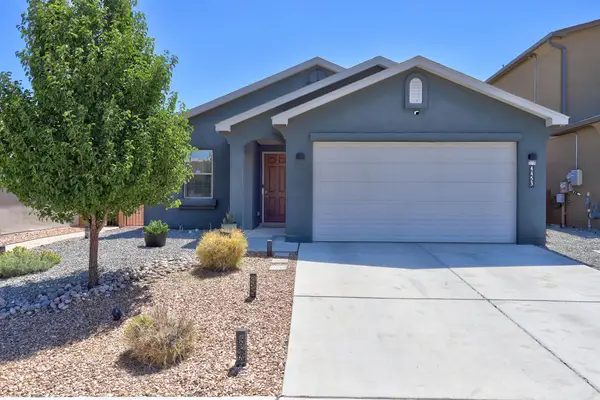 4453 Golden Eagle Loop Ne, Rio Rancho, NM 87144