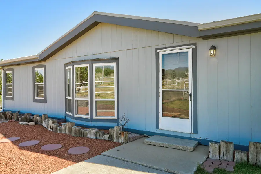 16 Stagecoach Junction Road, Sandia Park, NM 87047 - #2