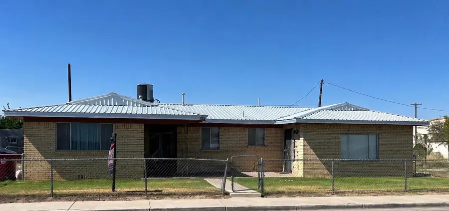 812 W Reinken Avenue, Belen, NM 87002 - #2