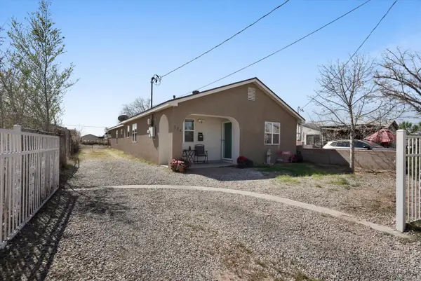 524 Aztec Road Nw, Albuquerque, NM 87107
