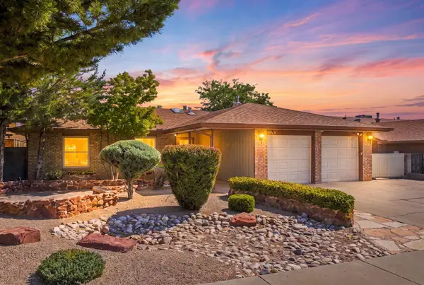 8908 Democracy Road Ne, Albuquerque, NM 87109