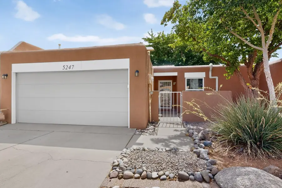 5247 Zurich Place Ne, Albuquerque, NM 87111 - #3
