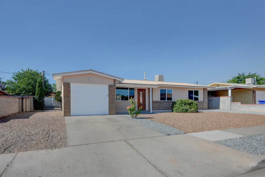 1444 Loma Hermosa Court Nw, Albuquerque, NM 87105 - #2
