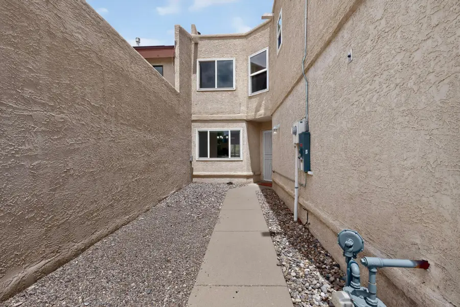 5416 Overlook Drive Ne, Albuquerque, NM 87111 - #3