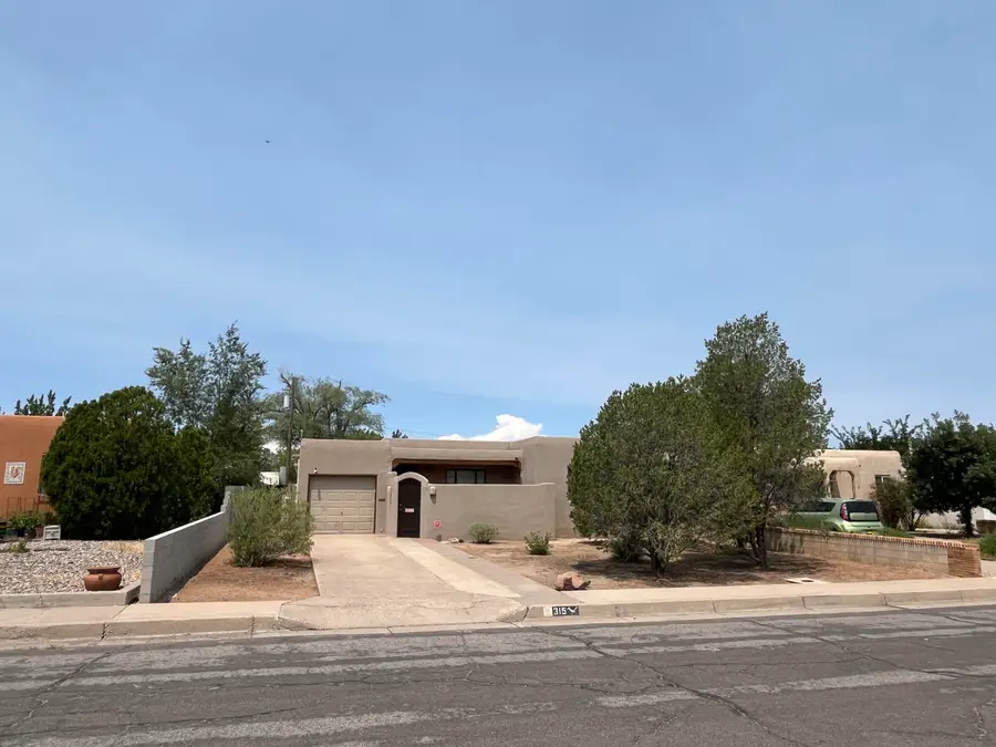 315 Manzano Street Ne, Albuquerque, NM 87108 - #2