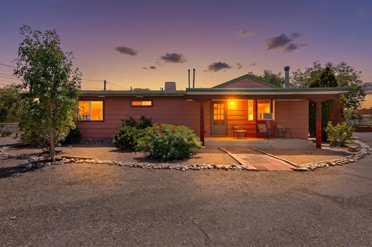 103 Green Valley Road Nw, Albuquerque, NM 87107 - #1