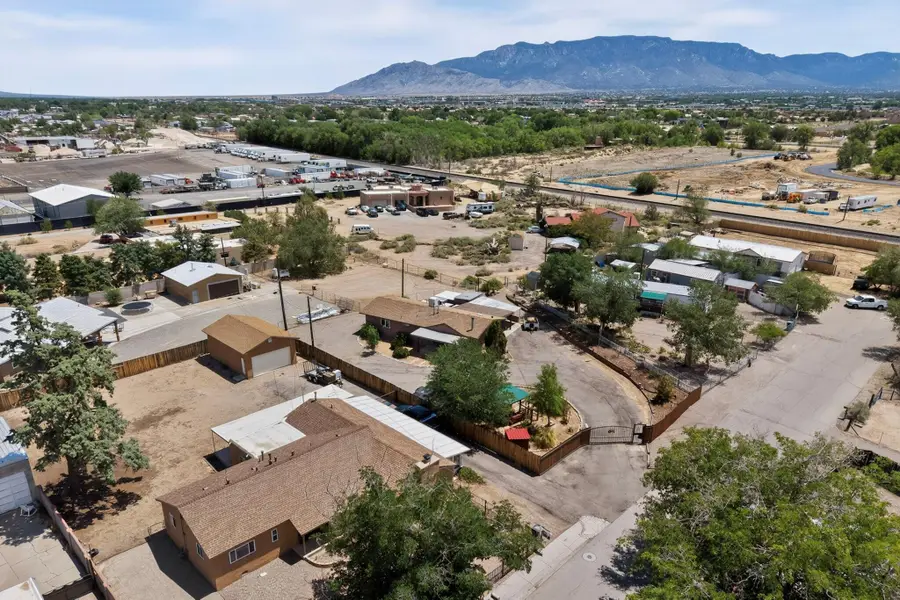 103 Green Valley Road Nw, Albuquerque, NM 87107 - #3