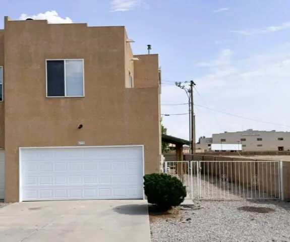 5132 Bray Court Nw, Albuquerque, NM 87120