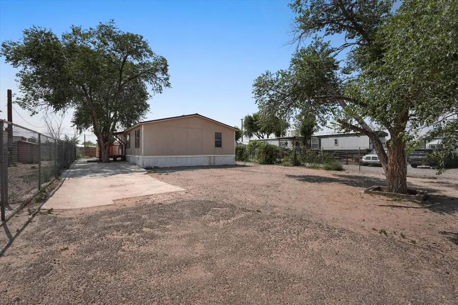 4203 Axtell Street Se, Albuquerque, NM 87105 - #2
