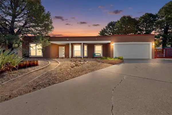 2320 Punta De Vista Place Ne, Albuquerque, NM 87112