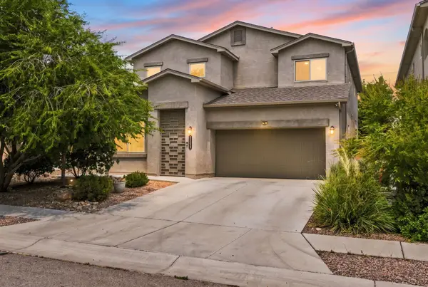5863 Mafraq Avenue Nw, Albuquerque, NM 87114
