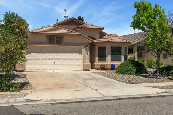 2100 Violeta Circle Se, Rio Rancho, NM 87124
