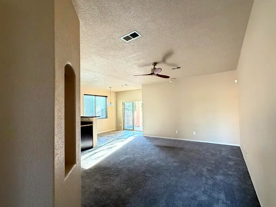 3014 Morrissey Street Sw, Albuquerque, NM 87121 - #3