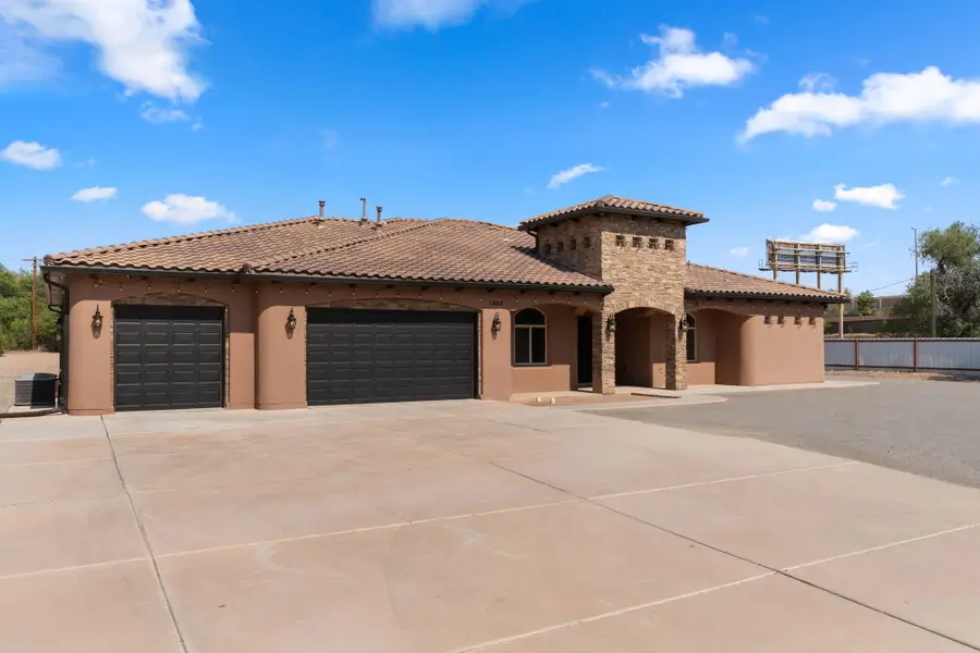 1202 Gabaldon Road Nw, Albuquerque, NM 87104 - #3